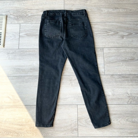 Nanette  Lepore Studded Hamilton Skinny Jeans - Picture 12 of 13